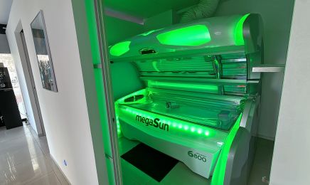 B&B Sun - Centre de bronzage  : Institut de beauté à Saint-Étienne