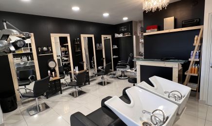 Rêvelation bel air Coiffure Mixte et Barbier  : Coiffeur à Salon-de-Provence