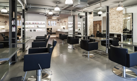 Steve Lascaux Friseure & Kosmetik: Nagelstudio in Bonn