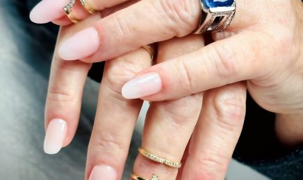Mademoiselle Alexandra Beauty studio : Manucure à Pérols