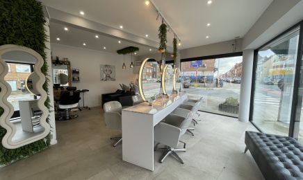 Hair By Cyndy Kapsalon : Coiffeur à Dilbeek