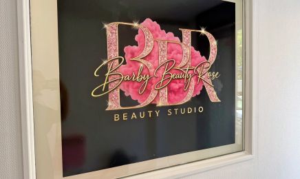 Barby beauty Rose : Manucure à Brignais