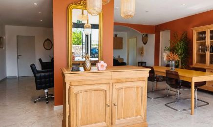 La 8ème Avenue  : Coiffeur à Vertheuil