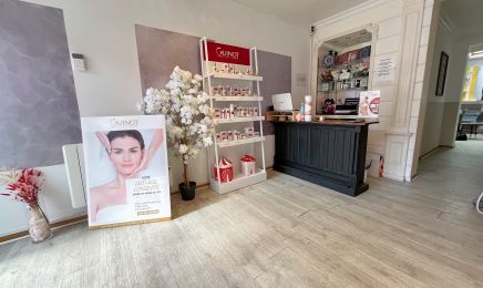 Esthetique & beaute by pauline : Institut de beauté à Albert