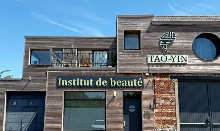 Tao Yin  : Coiffeur à Carvin