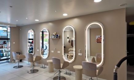 Studio Julie - HairColoriste | Balayage | Extensions : Coiffeur à Bandol
