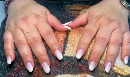 Les Ongles de Tréma : Coiffeur à Trets