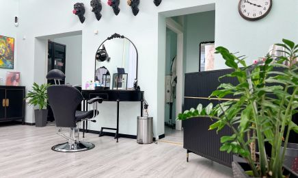 Hair Salon Fahime: Barbershop in Kassel