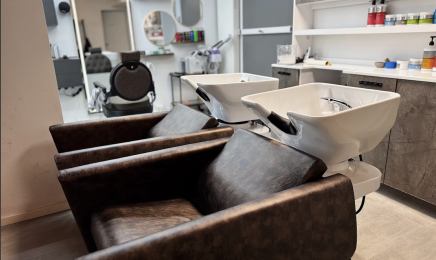 The Canvas Salon: Barbershop in Frankfurt am Main