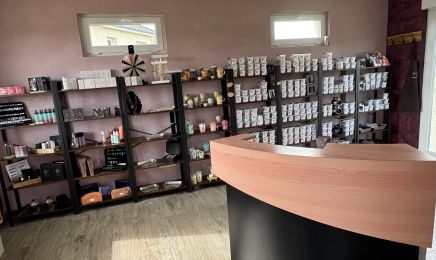 Votre Cocon Parfumé : Manucure à Dombras