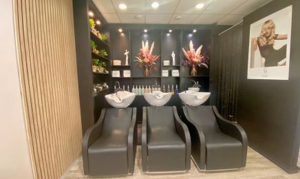 LUCIA RIZZO Coiffure Troyes - Visagiste et colorations végétales SPA DU CHEVEU : Coiffeur à La Chapelle-Saint-Luc