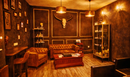 Le Manoir de la Barbière : Barbier à Toulon