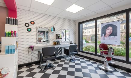 Aux Ciseaux Roses  : Coiffeur à Marigny-Le-Lozon