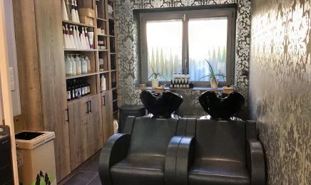 NR COIFFURE : Coiffeur à Bavilliers
