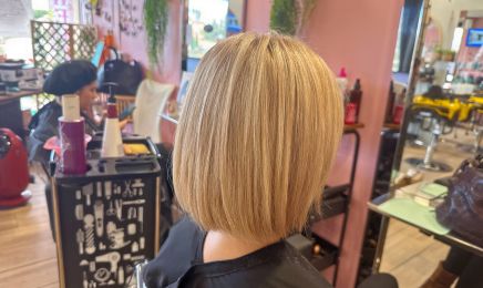 DORINA COIFFURE : Coiffeur à Les Angles