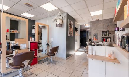 Un Nouvel Hair  : Coiffeur à Brécey