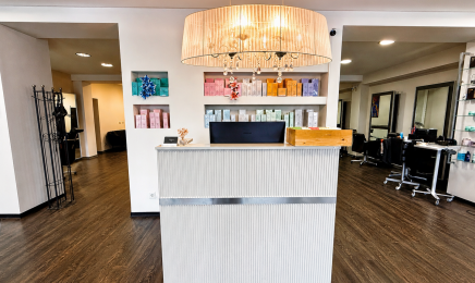 Friseur Mojo: Kosmetikstudio in Neu-Isenburg