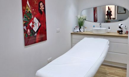 Sophiesthetique : Institut de beauté à Roubia