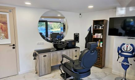 L’ÉLITE COIFFURE & JENNAIL’S BEAUTY : Manucure à Annot