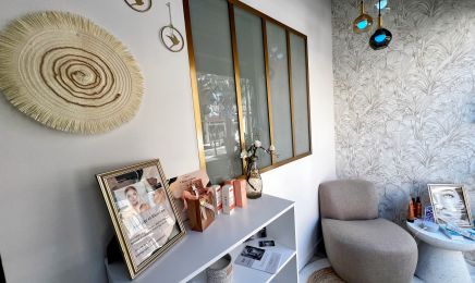 Chris Beauté - Maison de beauté et soins anti-âge - Jet Peel  : Institut de beauté à Sainte-Maxime