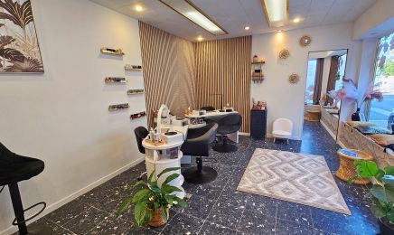 Natacha Beauté : Manucure à Le Lavandou