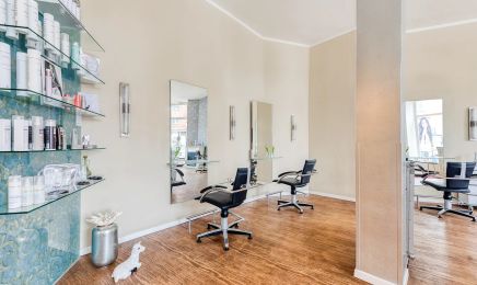 Afifa Samadi Haarstudio : Friseur in Hamburg
