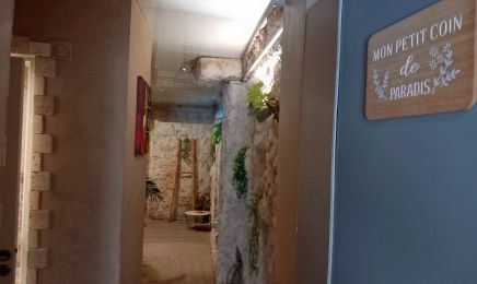 L’hair du temps (De mèches avec vous) : Coiffeur à Martigues