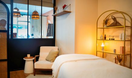 Studio Wellness by Les Procrastineuses : Manucure à Tours