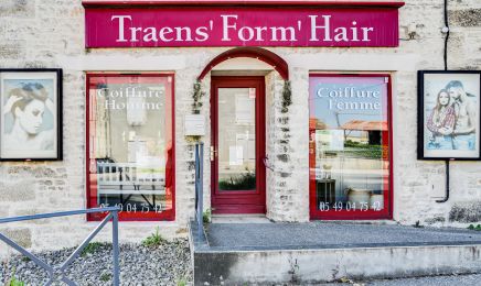 Traen's form hair : Barbier à La Crèche