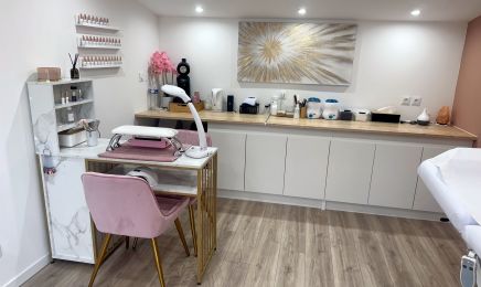 House Of Beauty : Manucure à Fléac-sur-Seugne