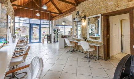 Zenitude : Coiffeur à Ploumagoar