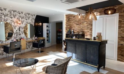 Nouvelle Image : Coiffeur à Mauléon