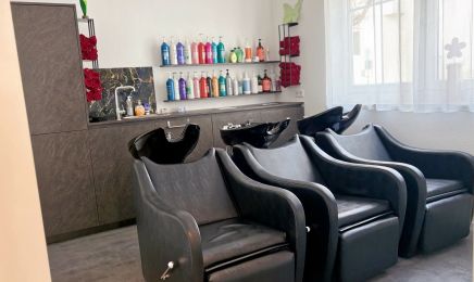 Friseurlounge by Franzi: Kosmetikstudio in Lauda-Königshofen