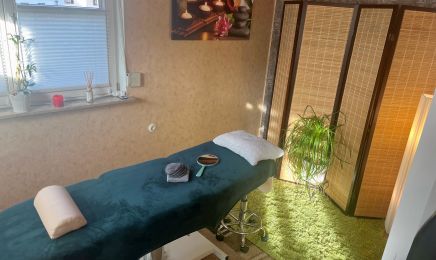 Lashes by Lena : Kosmetikstudio in Geldersheim
