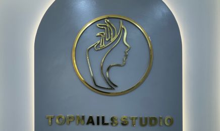Top Nails Studio : Institut de beauté à Paris