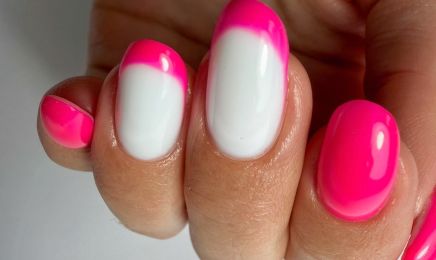 Nails by Charlotte : Institut de beauté à Pierres