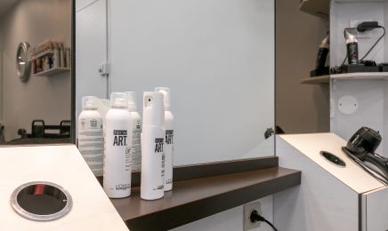 Nous Voilà : Coiffeur à Compiègne