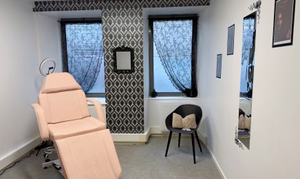 Ô Coquettes - Ô Studio Piercings : Manucure à Billom