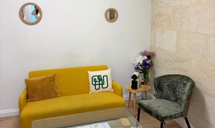 Naira Beauté : Manucure à Bègles