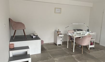 Morggy nails  : Manucure à Le Rove