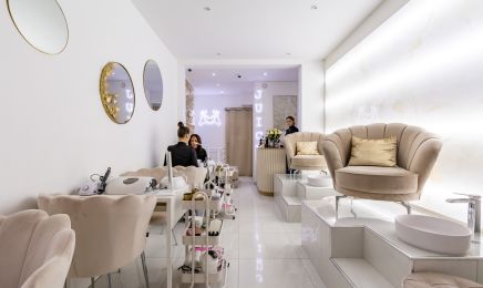 Juicy Paris : Manucure à Paris
