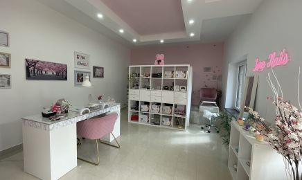 Lore Nails : Manucure à Hannut