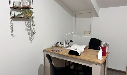 Cocon secret : Manucure à Épouville