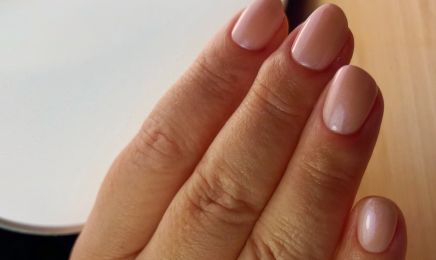 Luna Esthétique : Manucure à Saint-Cyr-sur-Mer