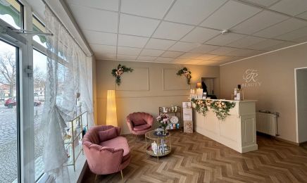 FR Beauty Academy: Kosmetikstudio in Templin