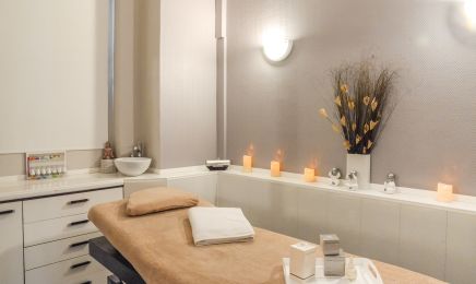 M-Beauté Centre Maria Galland : Manucure à Antibes
