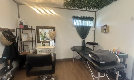 Aurora Studio : Institut de beauté à Auberive