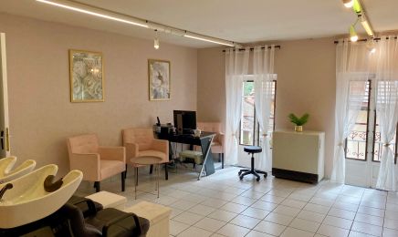 Aux mains d’argent  : Barbier à Saint-Firmin