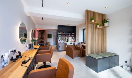  l’atelier 160 : Institut de beauté à Saint-Savin