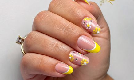 Lady Glitter chez Alina beauty concept : Institut de beauté à Le Cannet